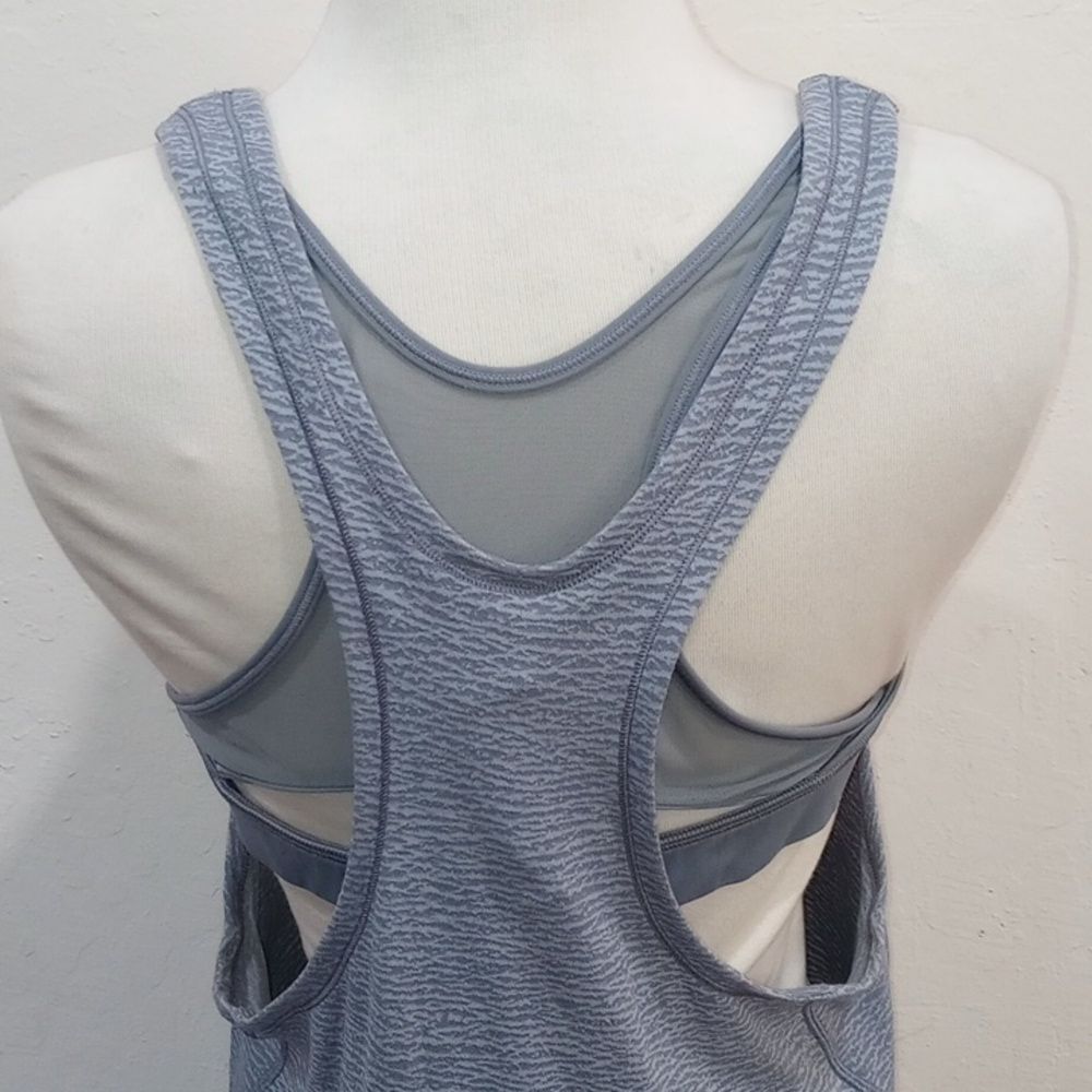 Lululemon Glide and Stride Gray Built in Sports Bra Running Shirt Gray Ice 12 - Picture 9 of 15